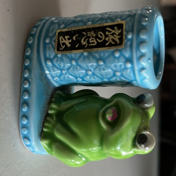 Vintage Frog tooth pick holder. Japan still has tag in it - Picture 5 of 5